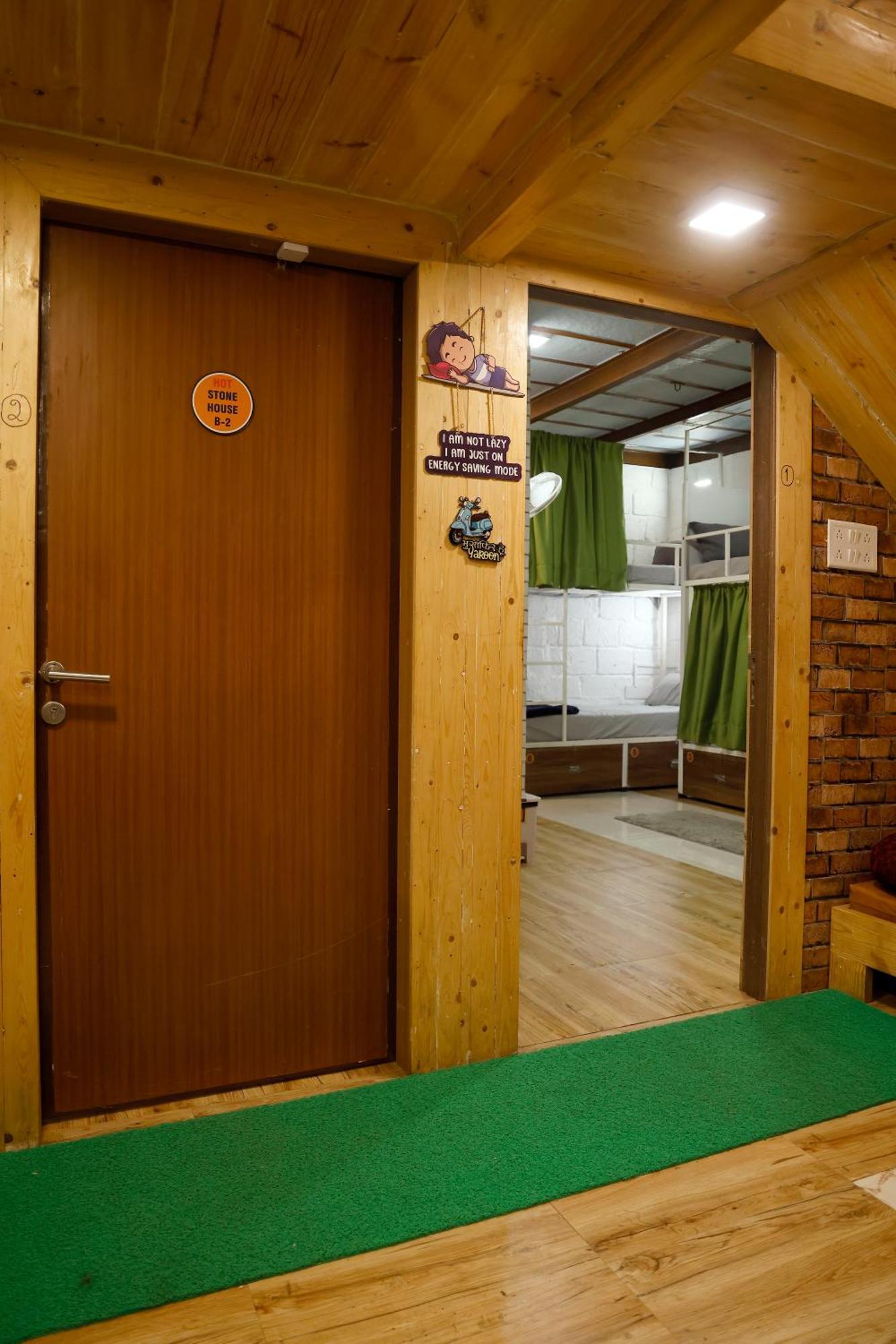 Hot - House Of Travellers, Lonavala By Mody Stays Værelse billede