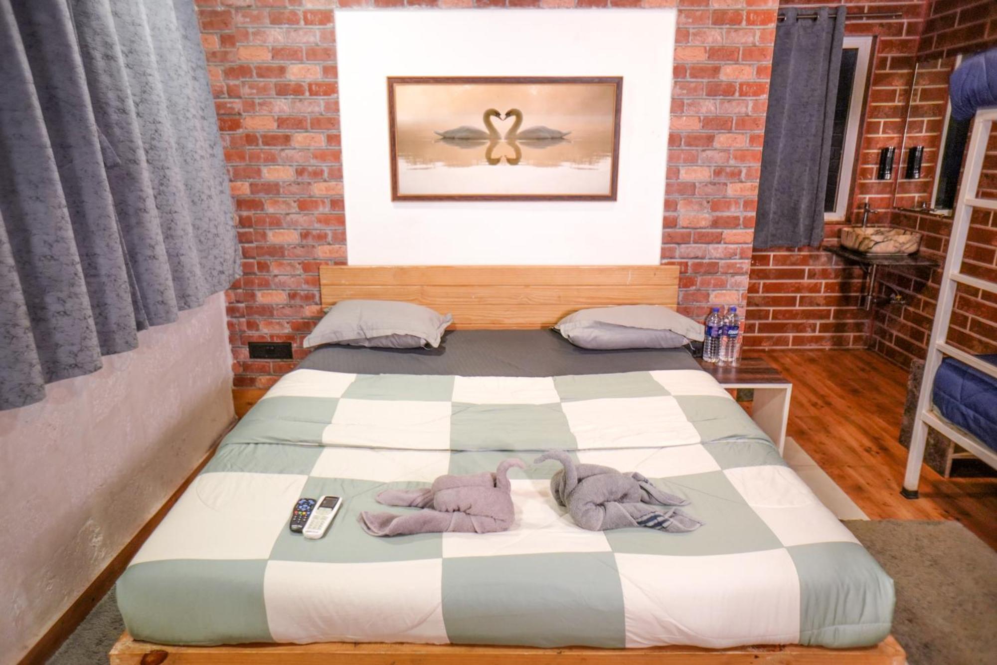 Hot - House Of Travellers, Lonavala By Mody Stays Eksteriør billede